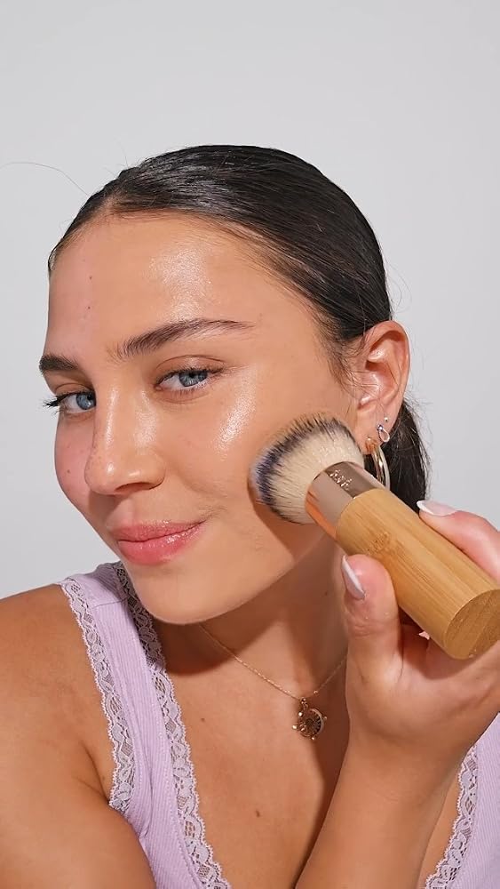 Image 7 of tarte the buffer airbrush finish foundation brush ?ull size