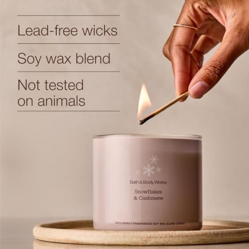 Image 7 of Bath & Body Works 3-Wick Candle, Snowflakes & Cashmere Scent
