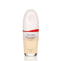 Thumbnail for Image 19 of 110 - Alabaster for the product Shiseido RevitalEssence Skin Glow Foundation SPF 30