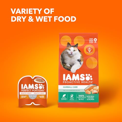 IAMS Proactive Health Dry Cat Food Hairball Care, Adult Cat Food, with Real Chicken and Salmon, 3.5 lb. Bag