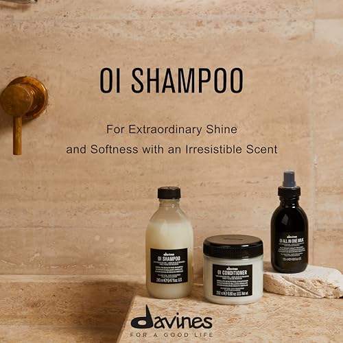Image 4 of Davines OI Shampoo