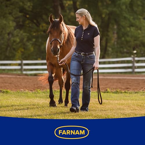 Farnam Nature’s Defense Concentrate, Water-Based Botanical Fly Repellent Spray for Horses, Ideal for Sensitive Skin, 32 oz