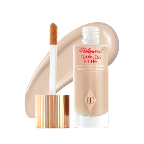 Image 7 of 4.5 Medium - Golden beige for medium skin tones for the product Charlotte Tilbury Hollywood Flawless Filter