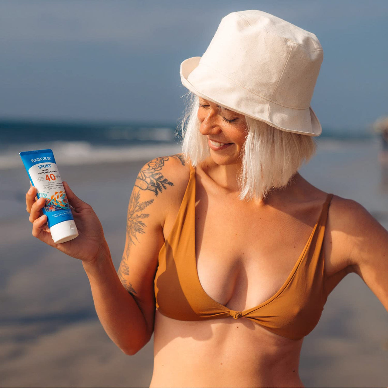Badger SPF 40 Sport Mineral Sunscreen Cream & Organic Aloe Gel, Reef-Friendly Water-Resistant Sport Sunscreen with Zinc Oxide and Cooling and Soothing Fair Trade Organic Aloe Vera Gel