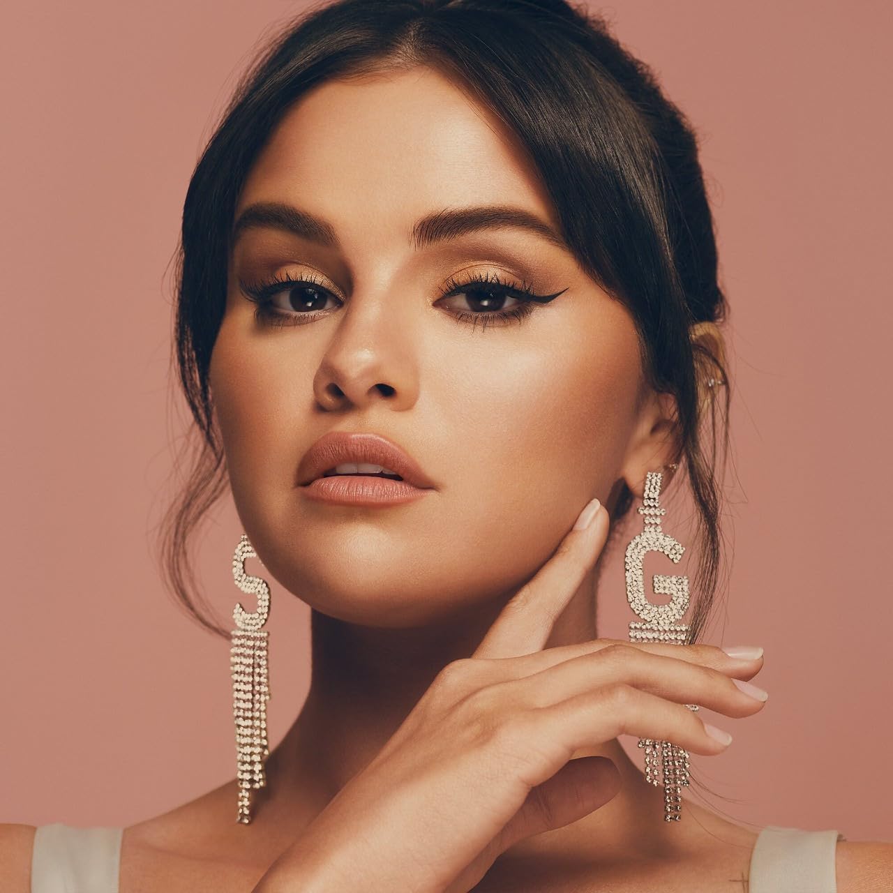 Rare Beauty by Selena Gomez Positive Light Silky Touch Highlighter Flaunt