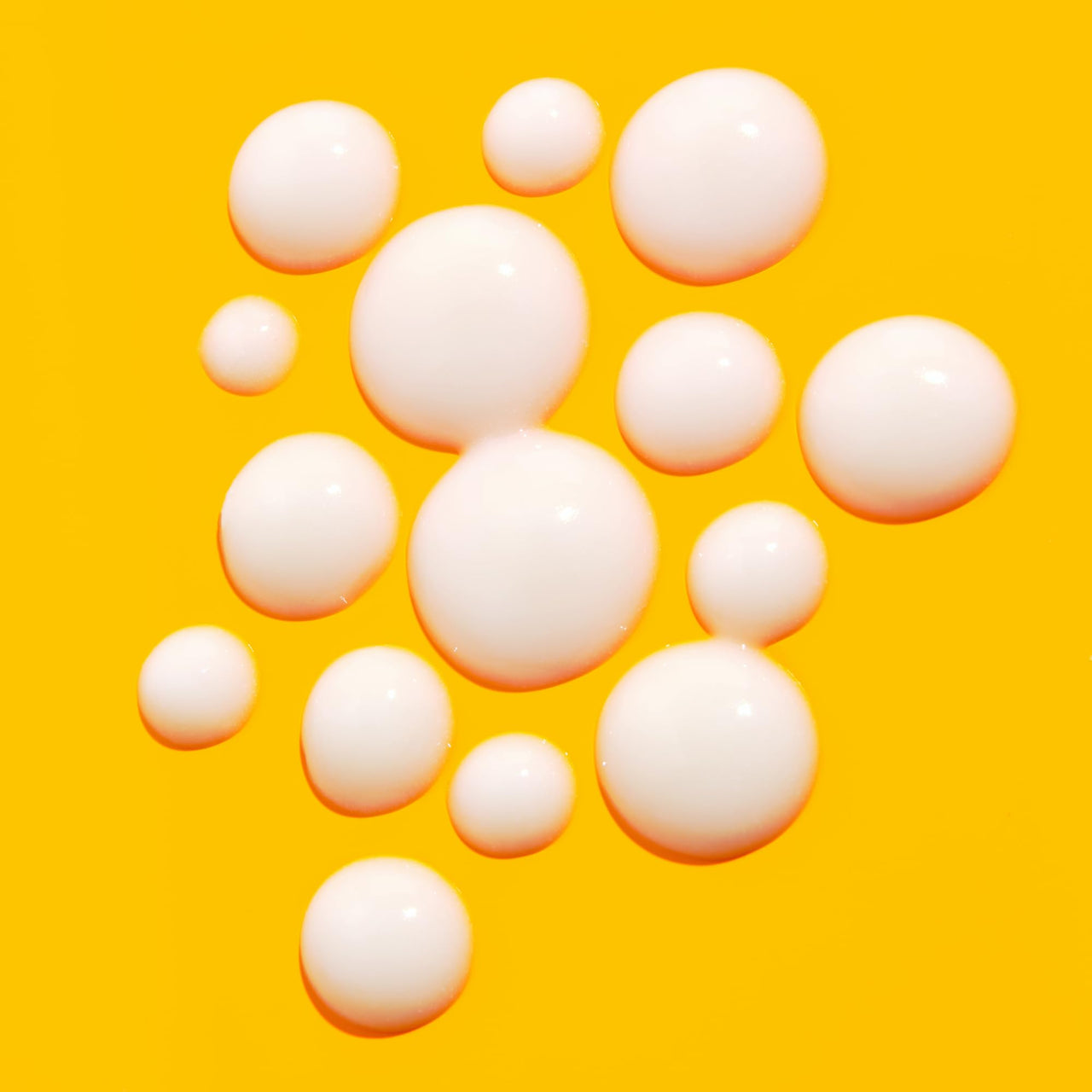 Good Molecules Vitamin C Serum with Oryzanol - Facial Serum for Firm, Youthful Skin Tone - Collagen Production, Anti-Aging, and Skin Repair