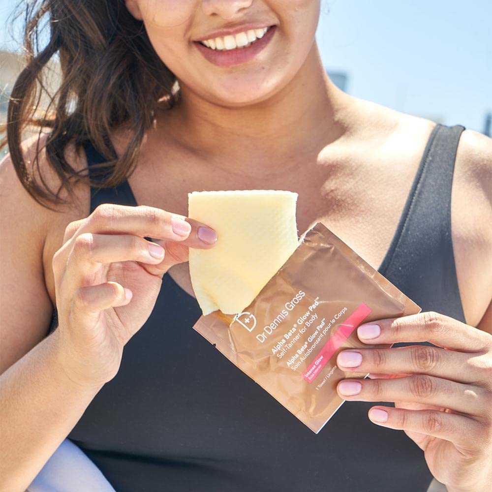 Dr Dennis Gross Alpha Beta Glow Pad Self Tanner Intense Glow for Face: for Dull Skin Lacking Radiance & Glow, (20 Towelettes)