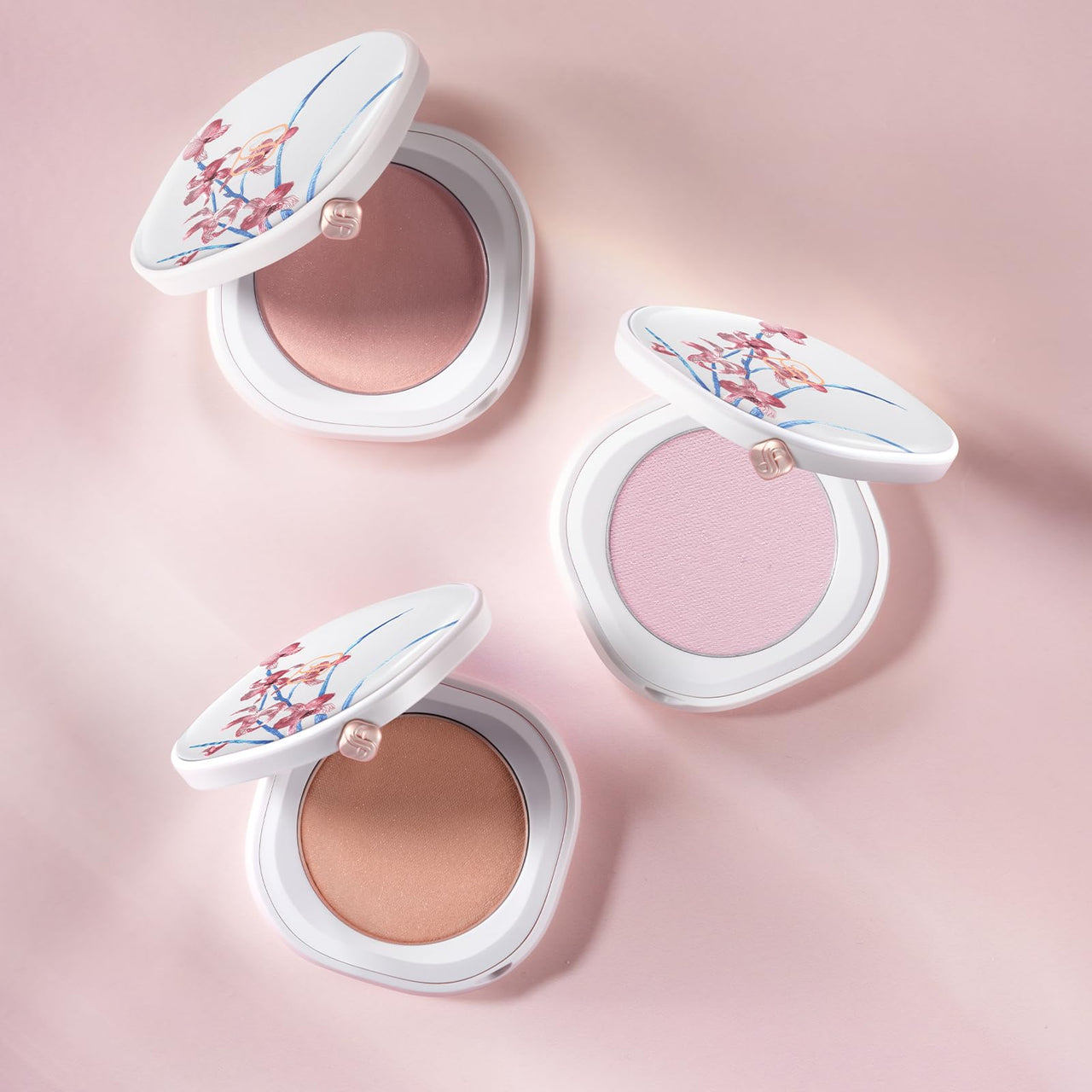 FLORASIS Ethereal Flush Smooth Powder Blush (Ode to Embroidery) (02 Coral Whisper, 1 Count)