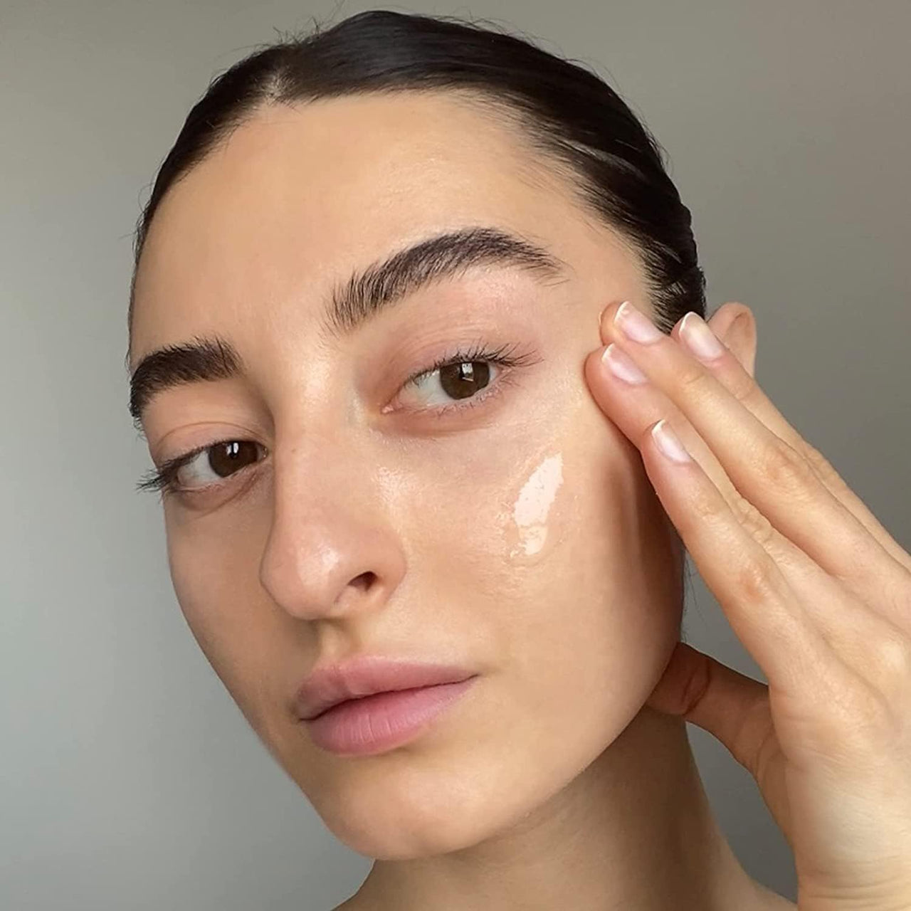 Summer Fridays Super Amino Gel Facial Cleanser - Gentle, pH-Balanced Face Wash + Makeup Remover - Helps Calm Irritation, Hydrate + Nourish Skin - Effortless Skin Care Gifts (5 Fl Oz)