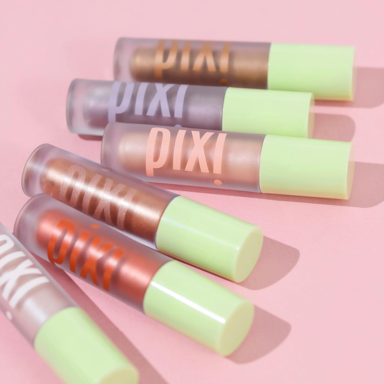 Pixi EyeLift Max Liquid EyeShadow | Long-Wearing, Crease-Free Color | Luminous & Soft-Focus Finish | With Avocado, Rosehip & Mango Seeds Extracts | Mocha | 0.12 oz/3.4 g