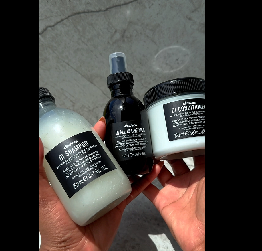 Image 9 of Davines OI Shampoo