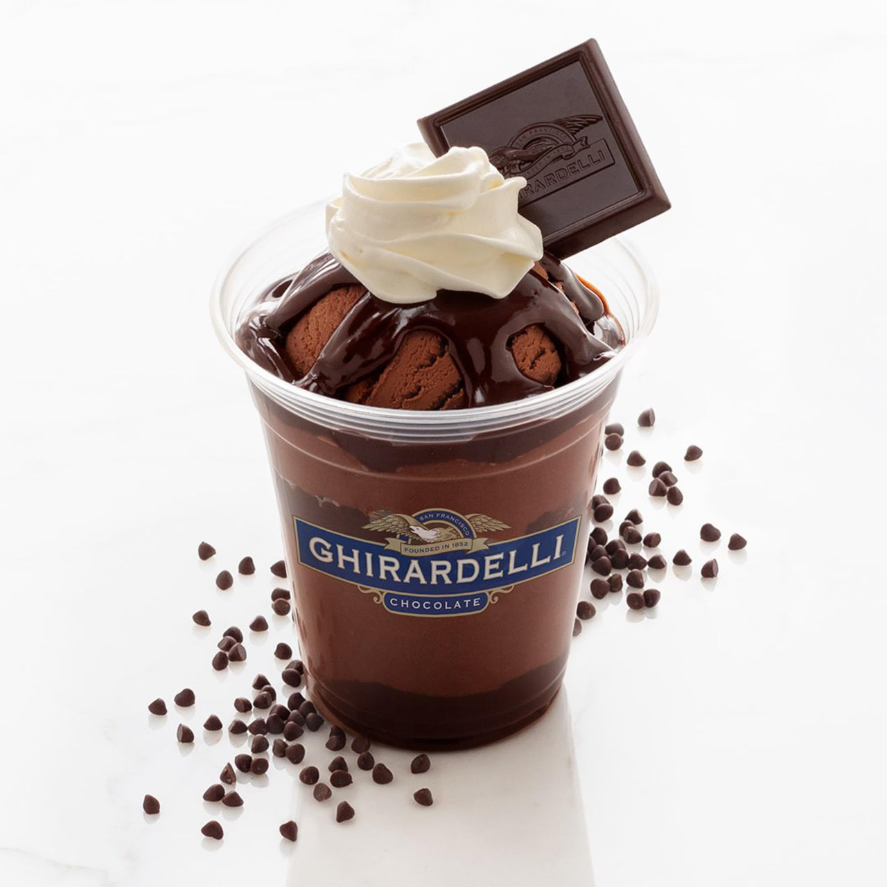 Ghirardelli Chocolate Sauce, Black Label 16oz Squeeze Bottle (Pack of 2)