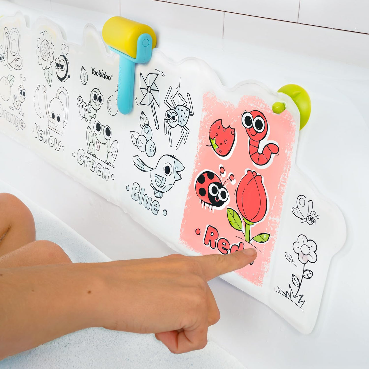 Yookidoo Spray 'N' Roll Magic Book - Mess-Free Water Activated Painting Game, Reusable Color Reveal Bath Toy, Fine Motor Skills Gift for Toddlers & Babies 18 Months+