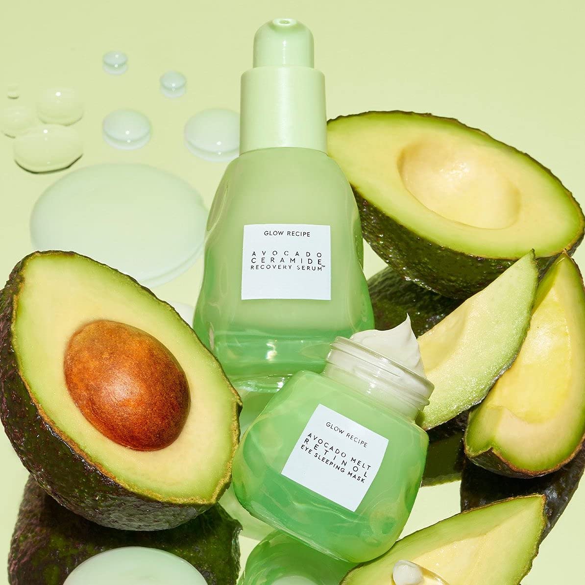 Glow Recipe Avocado Ceramide Serum - Soothing, Hydrating Face Serum for Women & Men, Redness Relief & Skin Barrier Repair - Lightweight, Milky Korean Skincare for Dry, Sensitive Skin (30 ml)