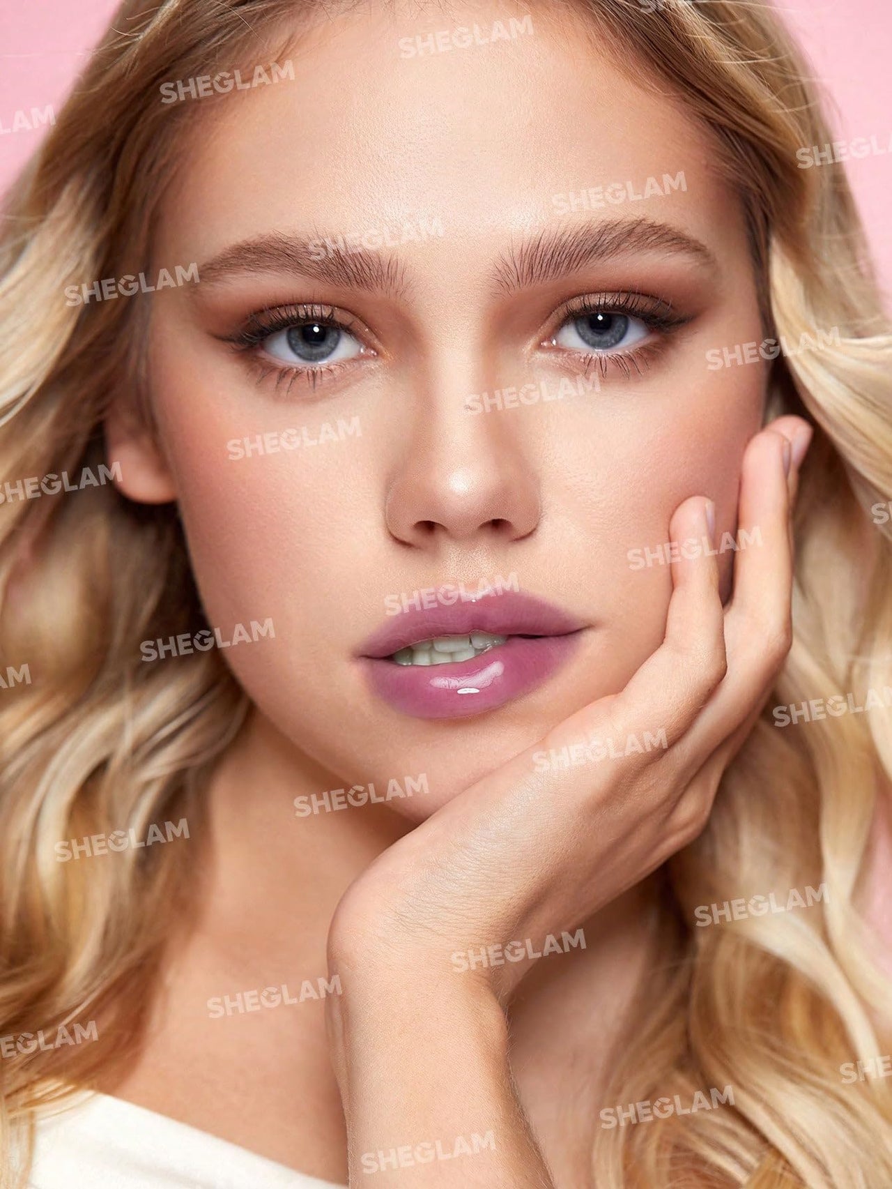 SHEGLAM Jelly Wow Tinted Lip Oil Plumping Lip Gloss Natural -Baby Steps