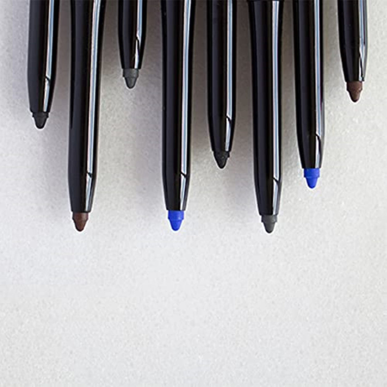 IDUN Minerals Creamy Eyeliner - Precision Pen for Flawless Eye Looks - Skin Nourishing Mineral Formula - Fine Tipped Point and Angled Smudging Tool for Sharp or Smoky Designs - 101 Lava - 0.012 oz
