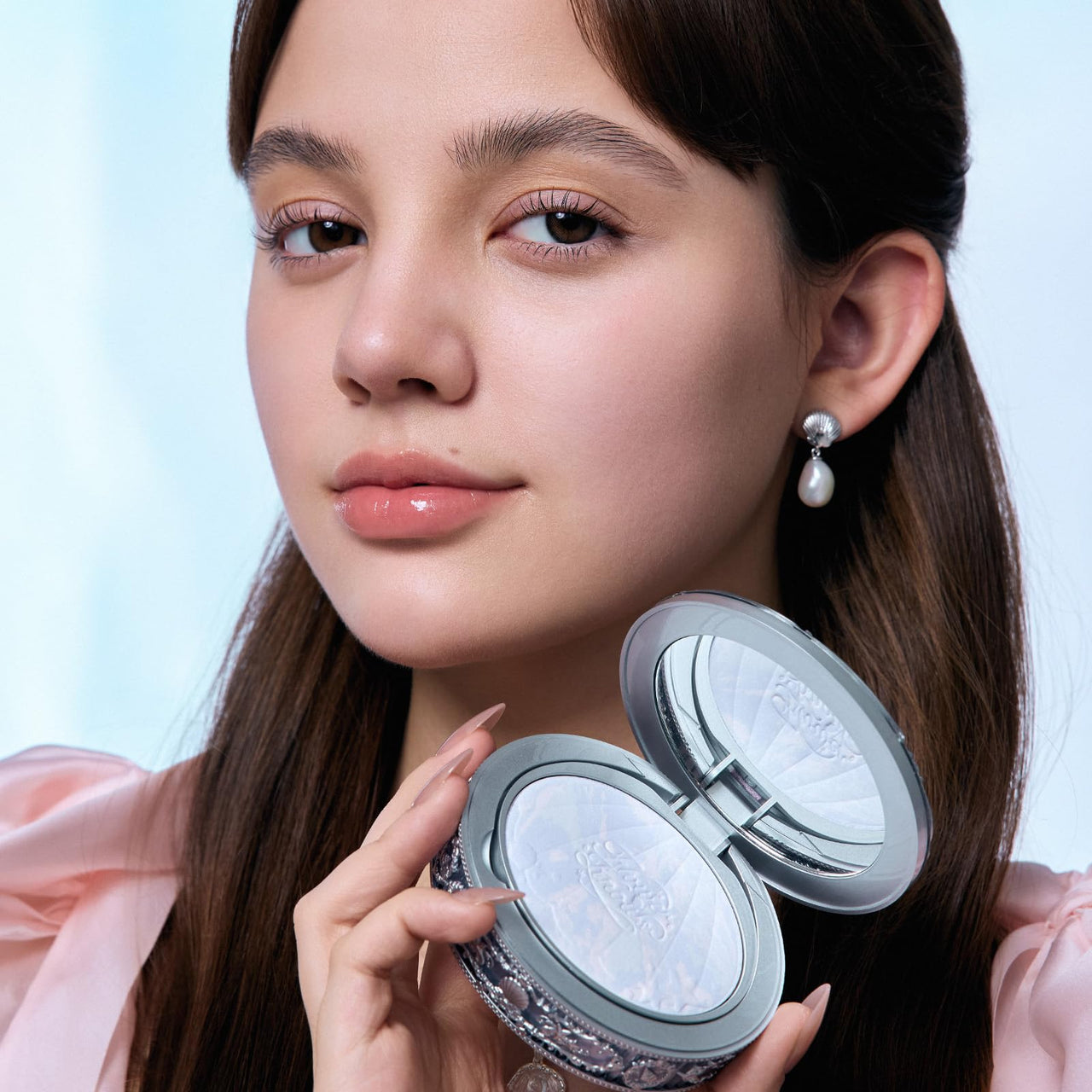 Flower Knows Shell's Jewel Collection Baked Powder,Makeup & Setting Pressed Powder Compact with Mirror and Puff,Smooth Translucent Oil-Control Pore Blurring,0.32 Oz(01 Cloudy Blue)
