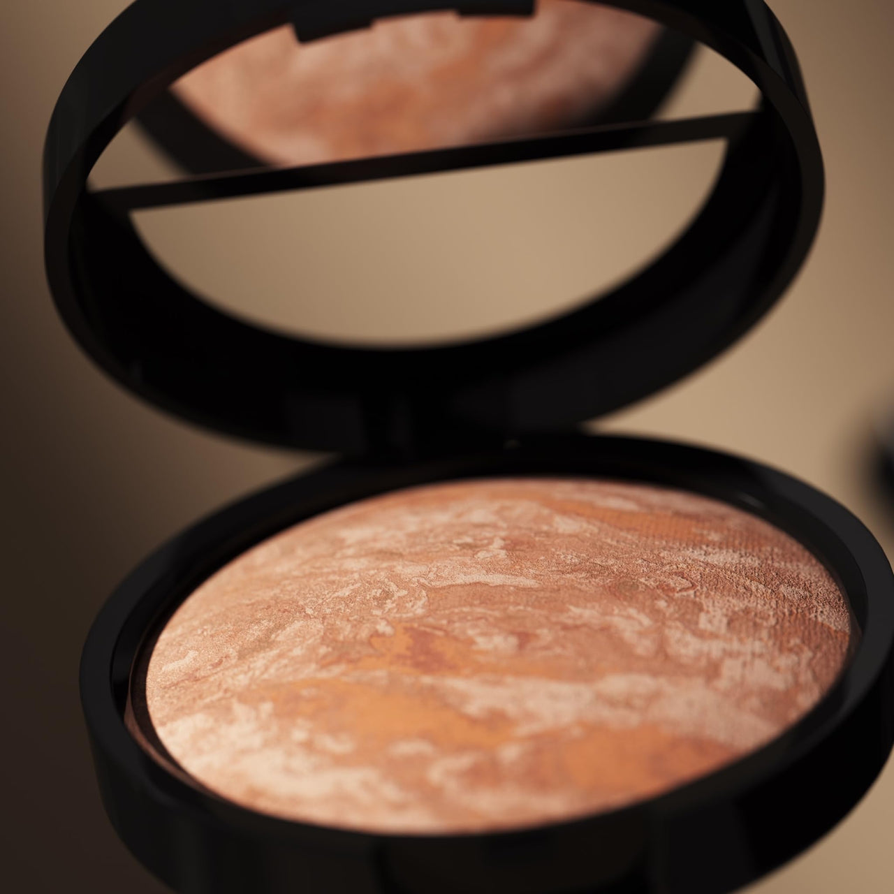 LAURA GELLER NEW YORK Cult Classics Full Face Kit: Tan