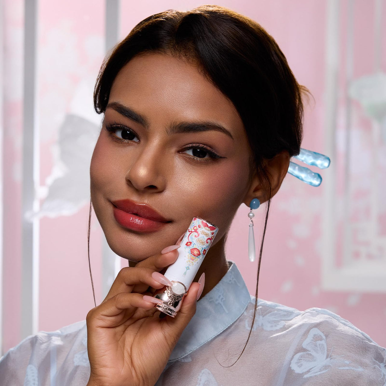 Flower Knows Butterfly Cloud Collar Glossy Lipstick,Hydrating Solid Lip Gloss,Moisturizing Red Tinted Lip Balm,Long Lasting Lip Gloss in Balm for Girls&Women,(C08 Sunset Clouds)