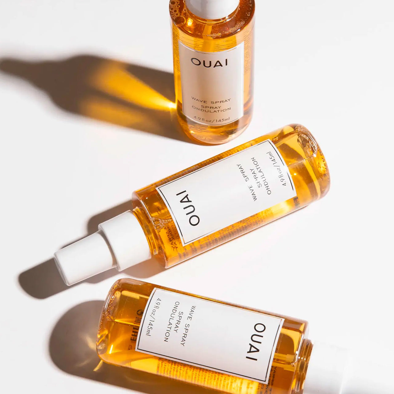 OUAI Wave Spray - Coconut Oil & Rice Protein Texture Mist for Voluminous Beach Waves with Shine - Paraben Free, Safe for Color & Keratin-Treated Hair (4.9 fl oz)