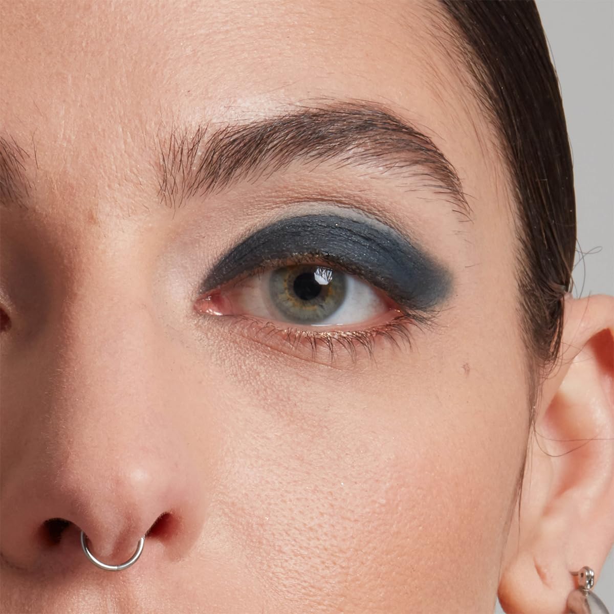 NYX PROFESSIONAL MAKEUP Jumbo Eye Pencil, Blendable Eyeshadow Stick & Eyeliner Pencil - Black Bean (Black)