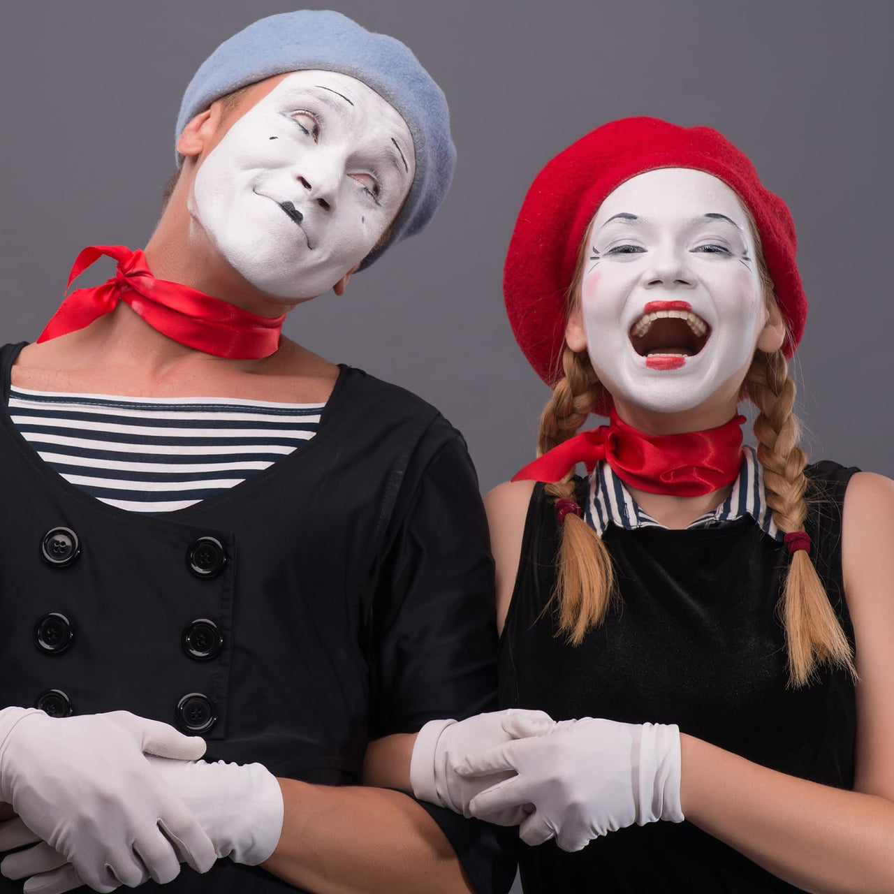 LOKFAR White Face Body Paint Stick, Eye Black Stick for Sports, Waterproof Full-Coverage White Foundation Face Makeup for Halloween Zombie Clown Vampire Skeleton Skull Joker Goth Cosplay Makeup