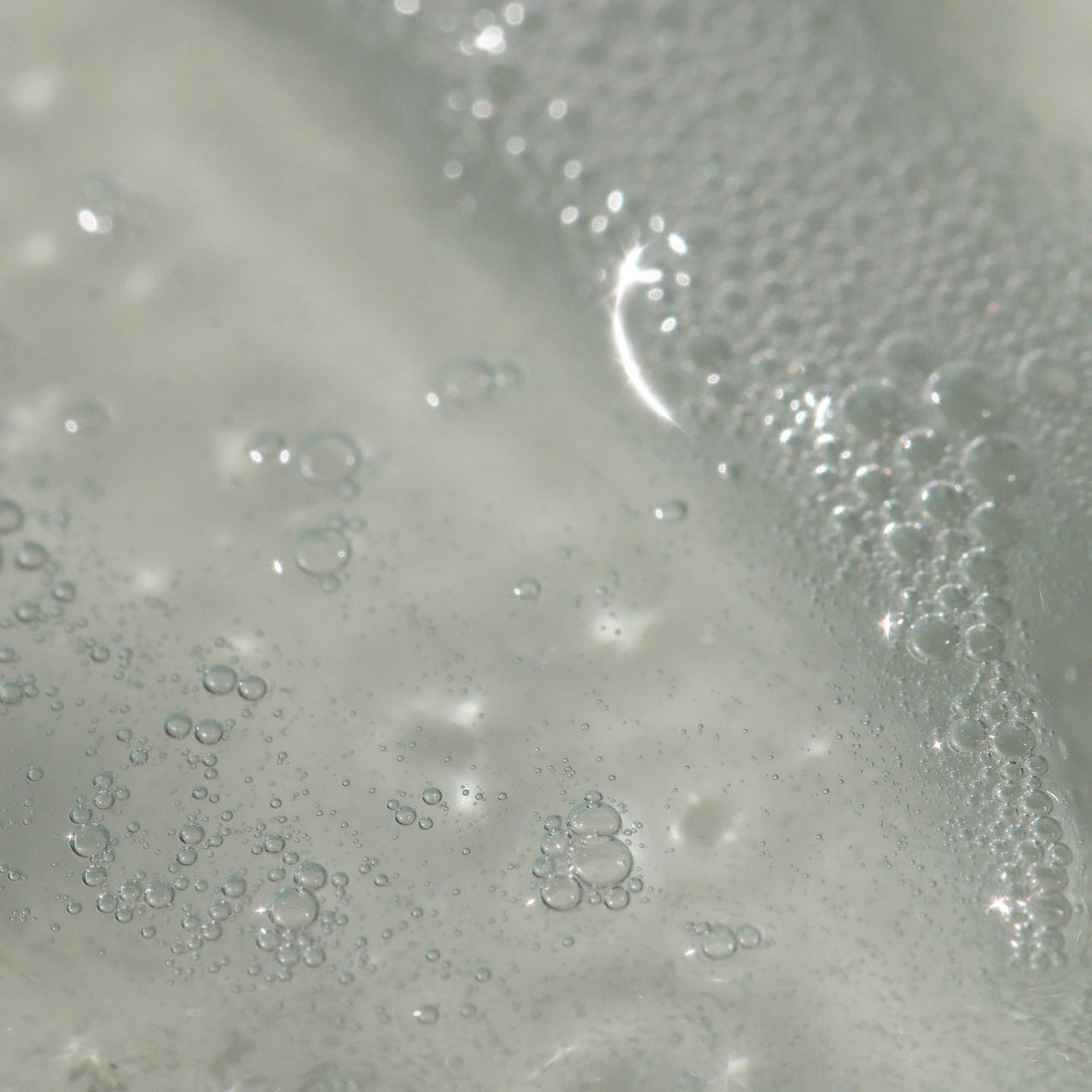 Summer Fridays Super Amino Gel Cleanser - Gentle, pH-Balanced Daily Facial Cleanser + Makeup Remover - Helps to Calm Irritation, Nourish Skin + Restore Moisture (5 Fl Oz)