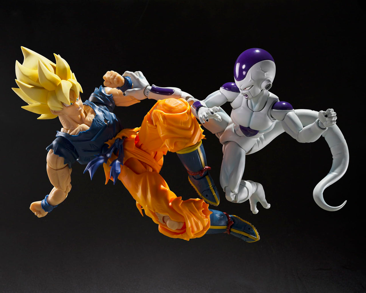 TAMASHII NATIONS - Dragon Ball Z - Frieza Fourth Form S.H.Figuarts Action Figure