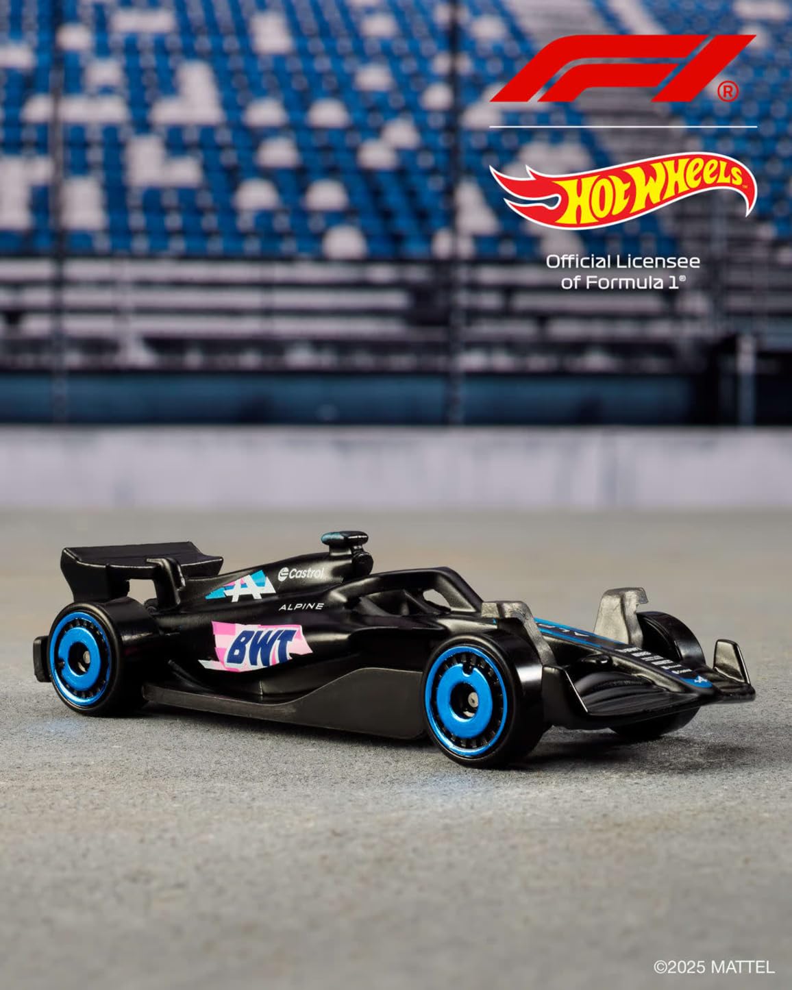 Hot Wheels Toy Cars Formula 1 5-Pack, Set of 5 1:64 Scale Die-Cast Vehicles Featuring F1 Racing Team Decos, Collectible Race Cars