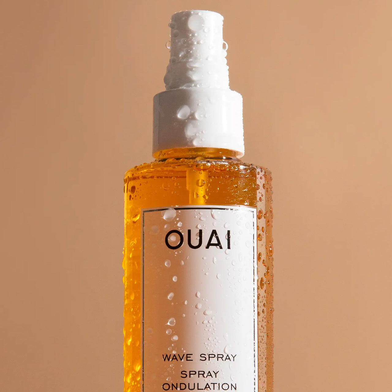 OUAI Wave Spray - Coconut Oil & Rice Protein Texture Mist for Voluminous Beach Waves with Shine - Paraben Free, Safe for Color & Keratin-Treated Hair (4.9 fl oz)