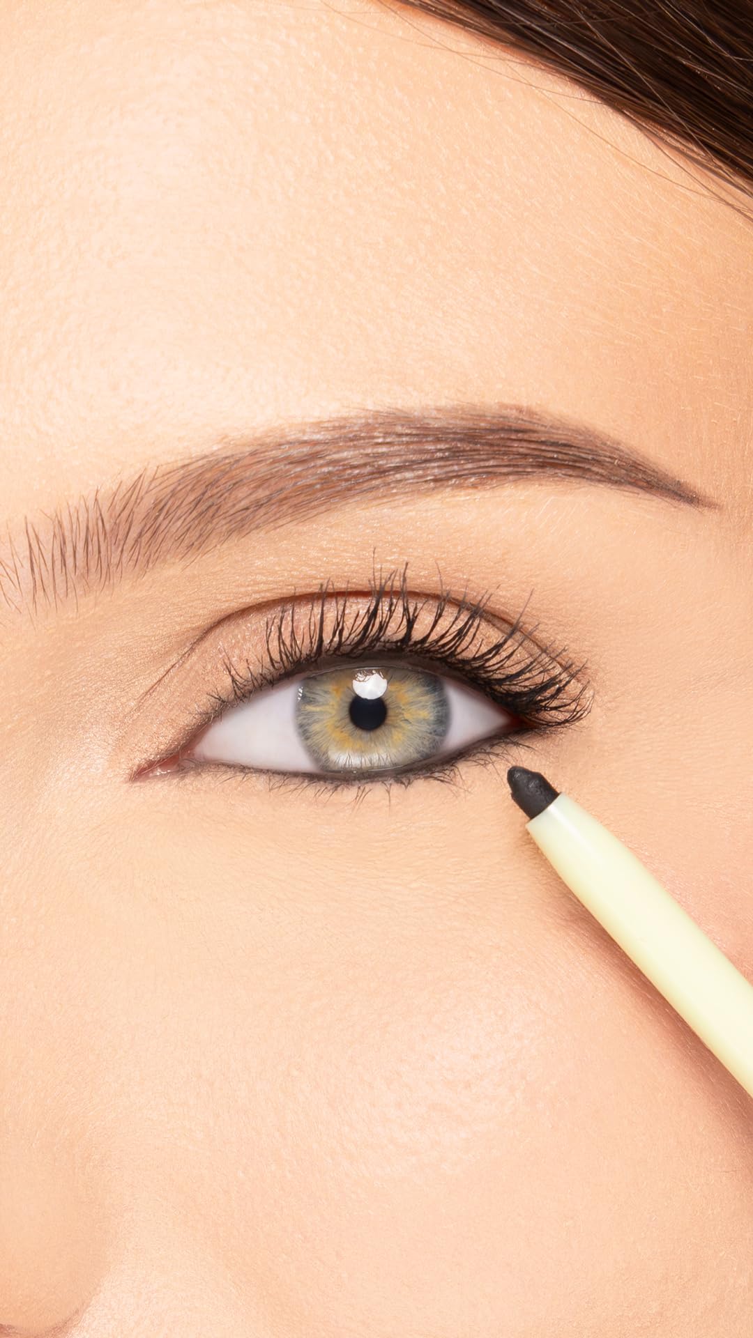 Pixi Beauty Eye Define Waterline | Ultra-Fine Waterproof Eyeliner Pencil for Inner & Upper Lash Line | Smudge-Proof, Transfer Resistant & Long-Wearing | Tightline Black | 0.012 oz/0.35g