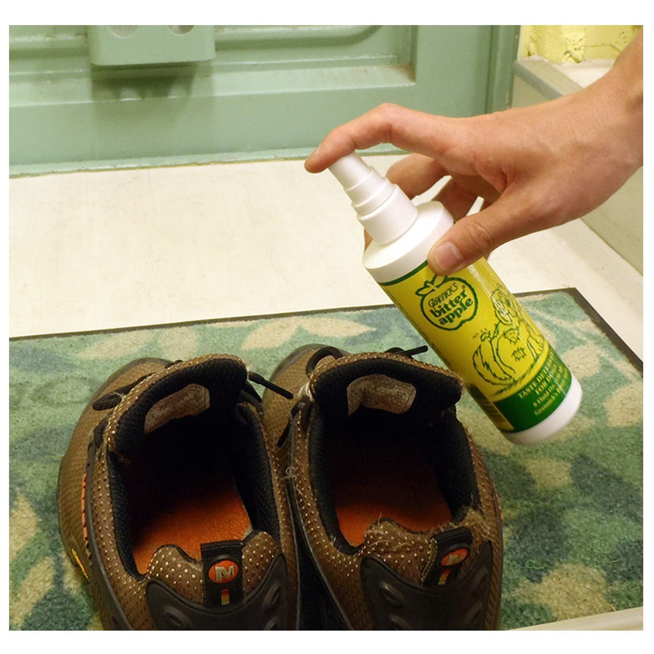 Grannick's Bitter Apple for Dogs Spray Bottle, 16 Ounces, Golds & Yellows (1116AT)