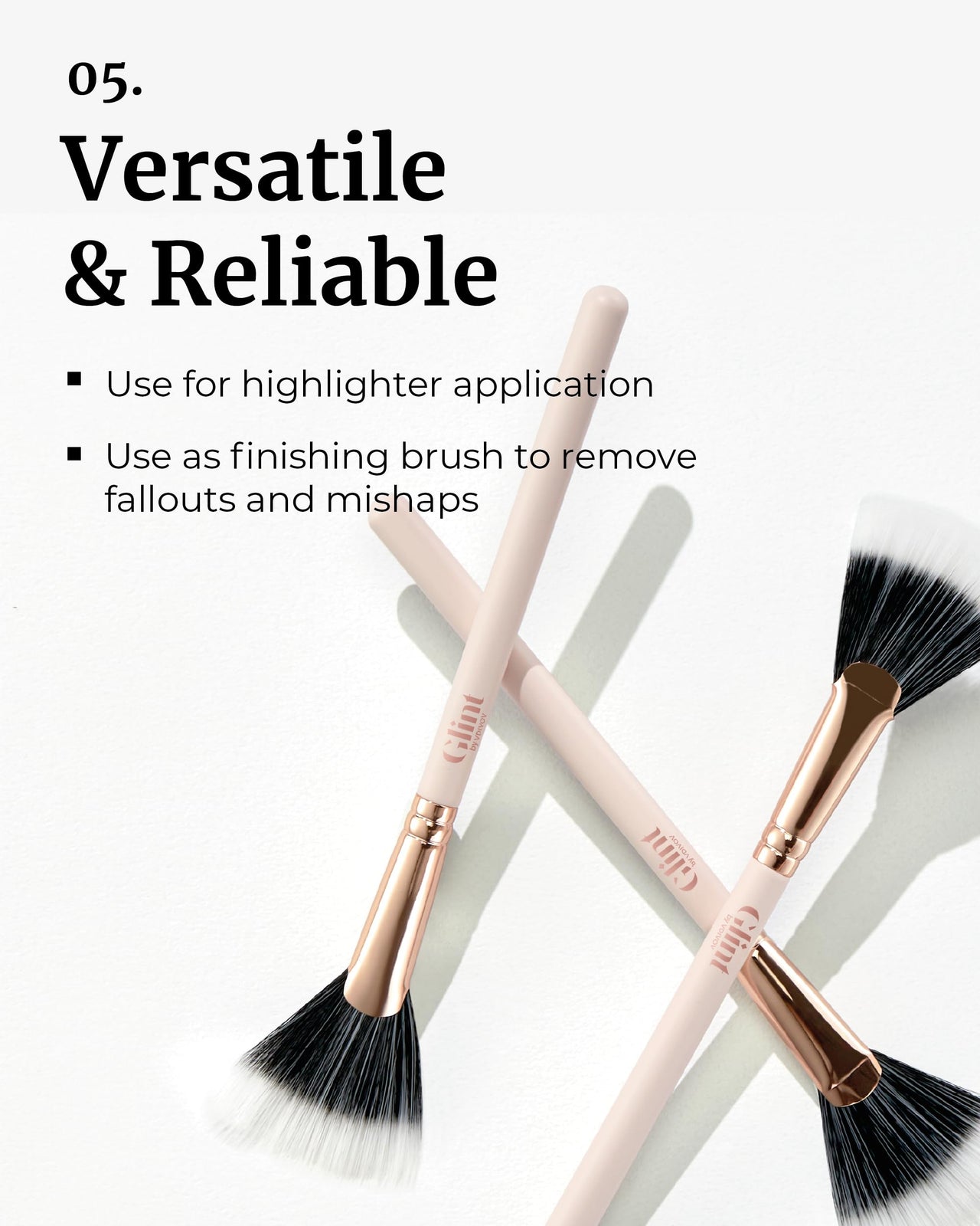 Glint Makeup Fan Brush - Professional Brush for Blush & Highlighter Makeup. Premium Soft Vegan Synthetic Makeup Brush for Precise Application and Blending.