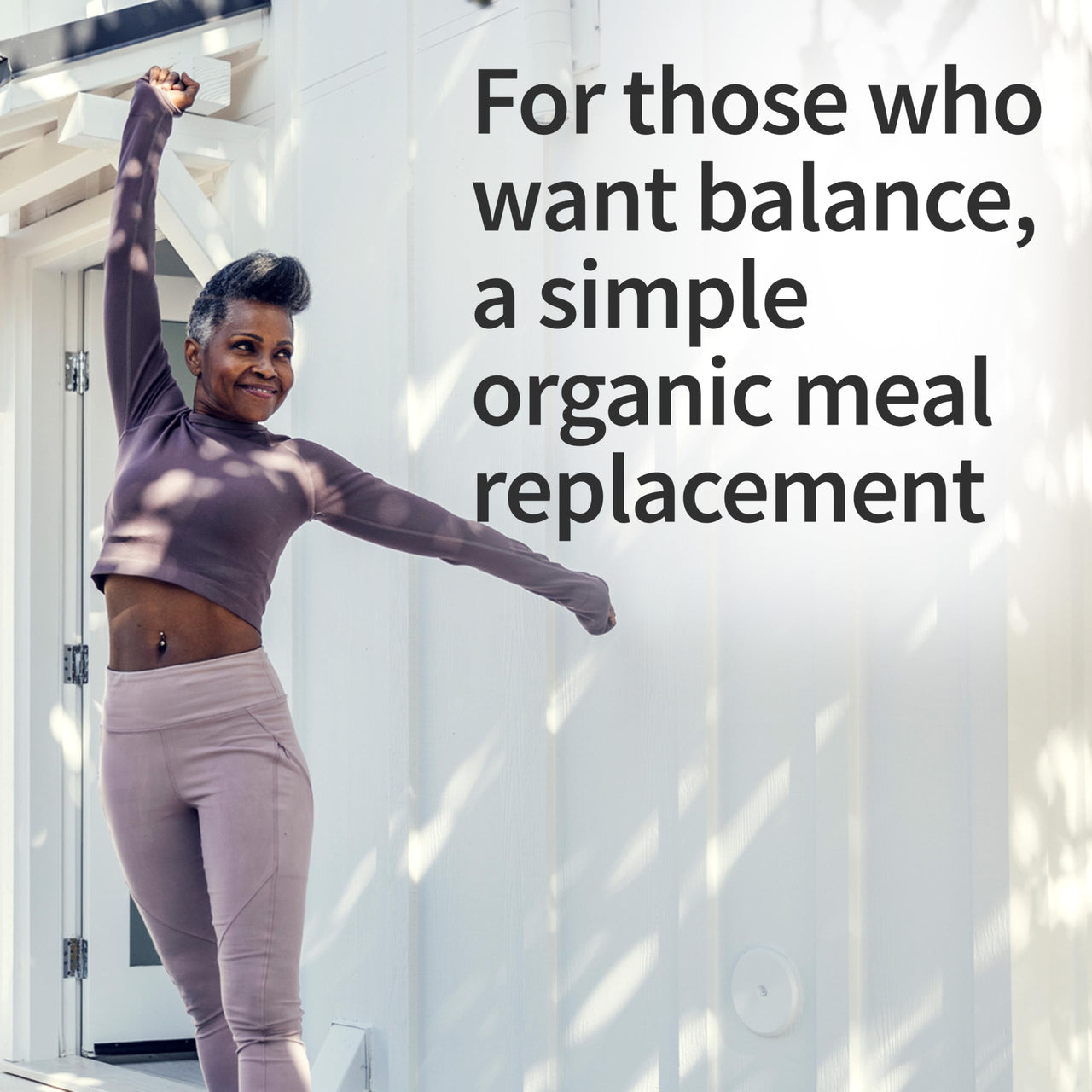 Garden of Life Meal Replacement Shakes, Raw Organic, Vanilla Protein Powder with Plant Based Pea Protein, Sprouts, Greens, Probiotics, Dairy Free 28 Servings