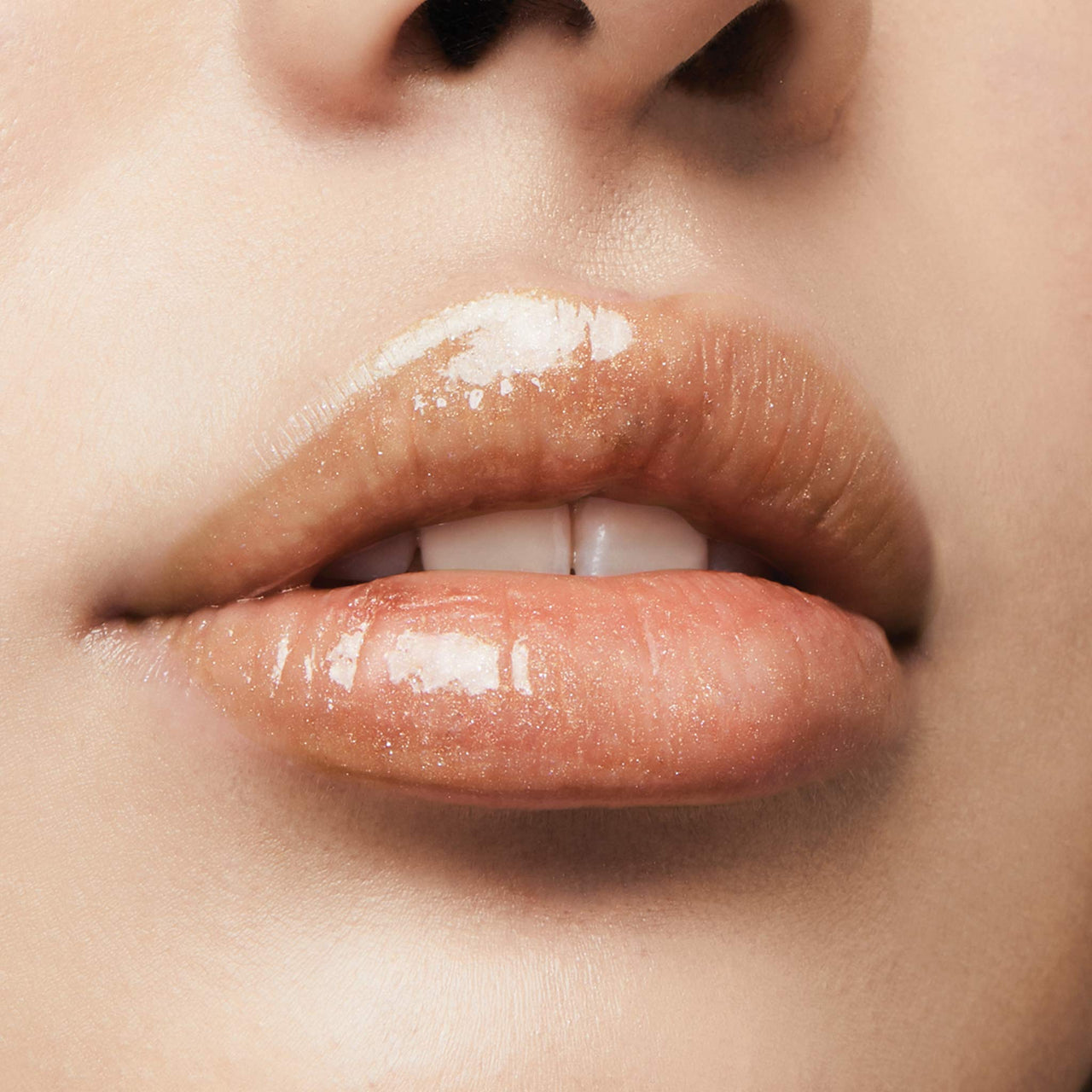 Milani Lip Gloss, Keep It Full Nourishing Lip Plumper with Hyaluronic Acid & Peptides for Soft, Fuller-Looking Lips (0.13 Fl. Oz.) Gold Dust