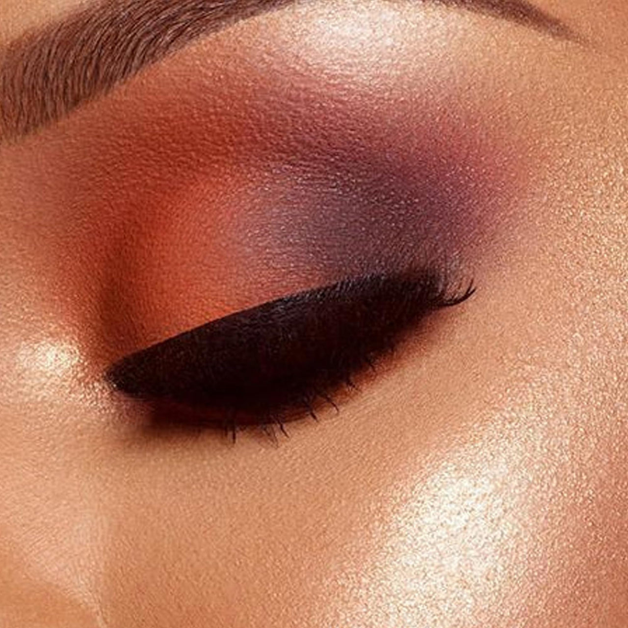 Juvia's Place - Tribe Highlighter Vol. 3 - Glow Highlighter Face Makeup Powder - Shimmering Glow Finish perfect for cheekbones, Radiant Mineral Shimmer, Illuminating Powder
