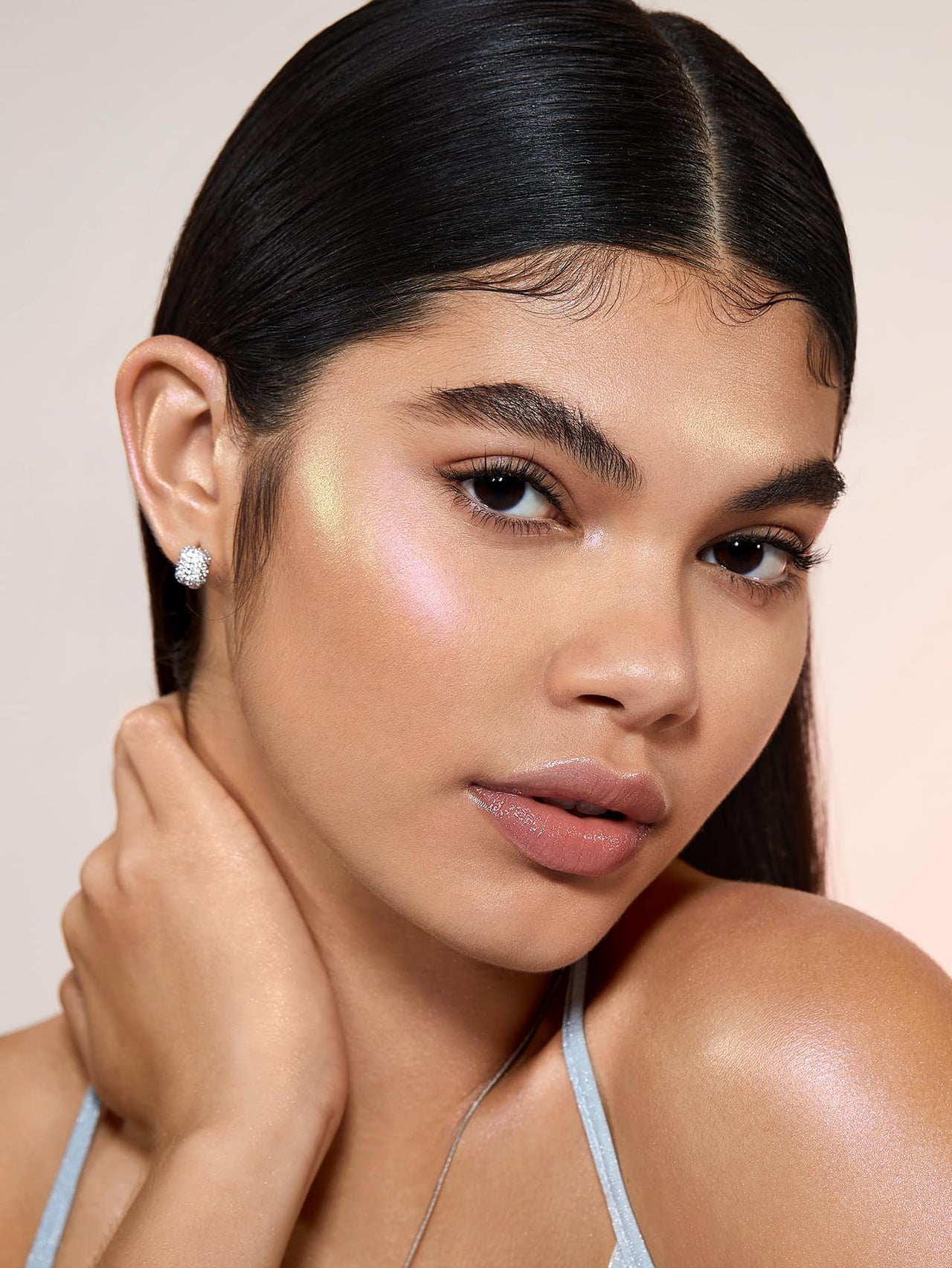 SHEGLAM Chroma-Glow Bloom Liquid Highlighter Color Changing Gel Cream Multichrome Highlighter High-Shine Finish Long Wear Brightening Non-Caking-Stardust