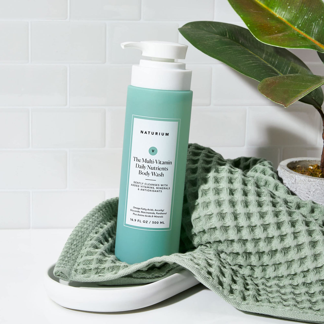 Naturium The Multi-Vitamin Daily Nutrients Body Wash, Hydrating Cleanser, 16.9 oz