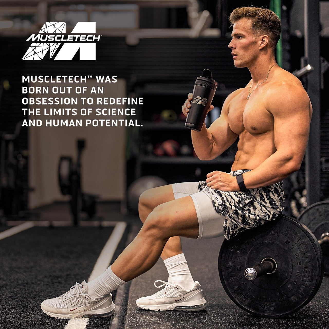 MuscleTech Platinum 8-Hour Protein Powder - 7 Premium Protein Sources with Whey & Casein Protein for Increased Lean Muscle, Strength & Improved Recovery - Vanilla Cake, 50 Servings