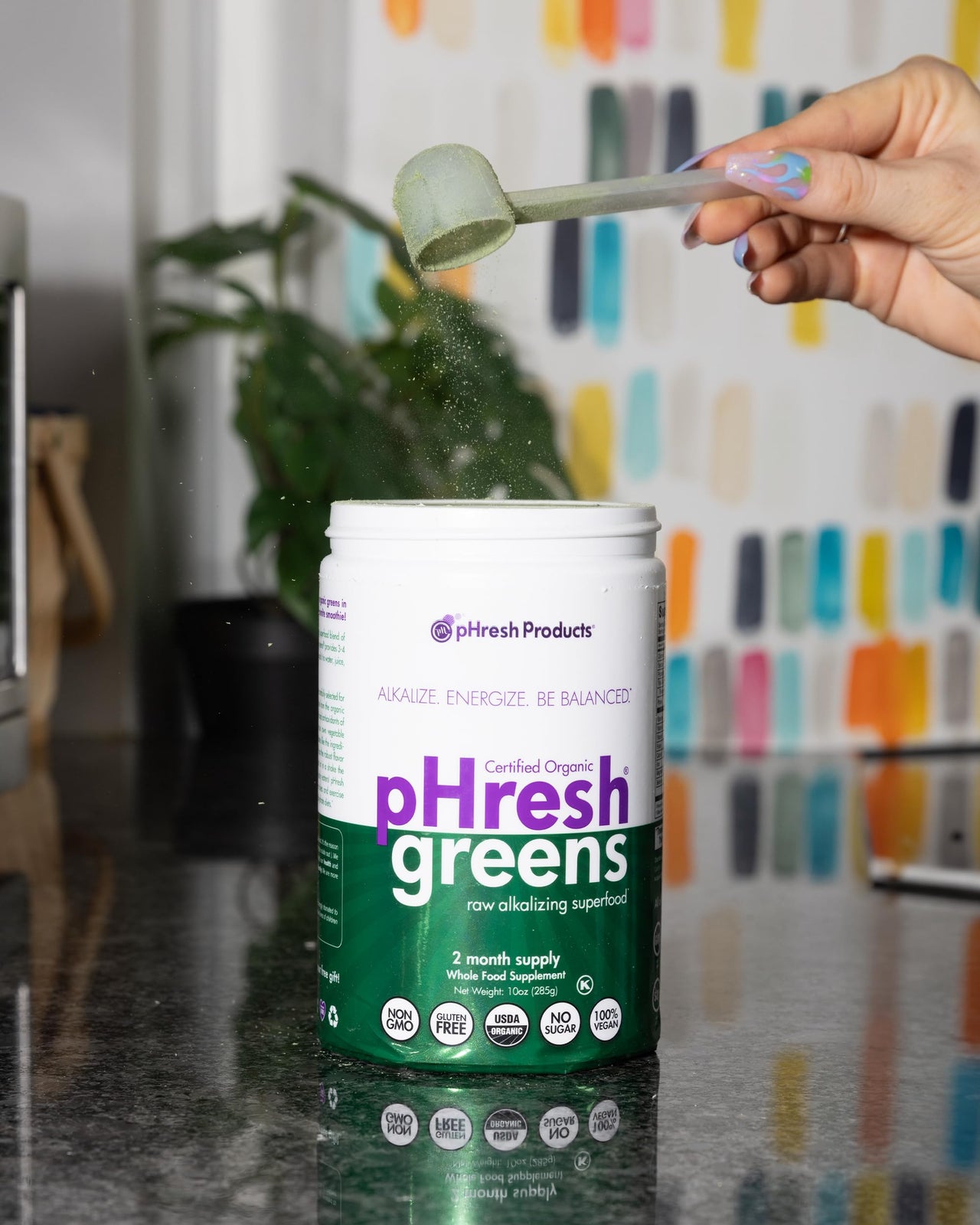 pHresh - Greens Raw Alkalizing Superfood Greens Powder - 2 Month Supply - Vegan, Kosher, Gluten Free - Natural Enzymes, Nutrients - Approved for Intermittent Fasting - 10 oz