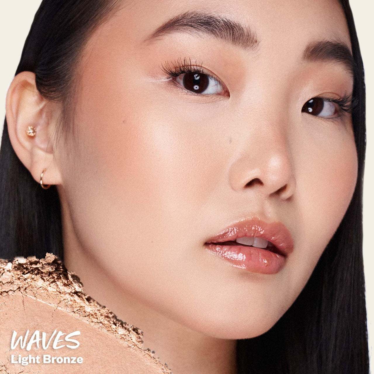 Kosas Sun Show Glowy Warmth Baked Bronzer - Contouring Powder for Cheekbones, Nose & Jawline - Enriched with Concentrated Fatty Acids - Talc-Free, Vegan & Hypoallergenic - Waves