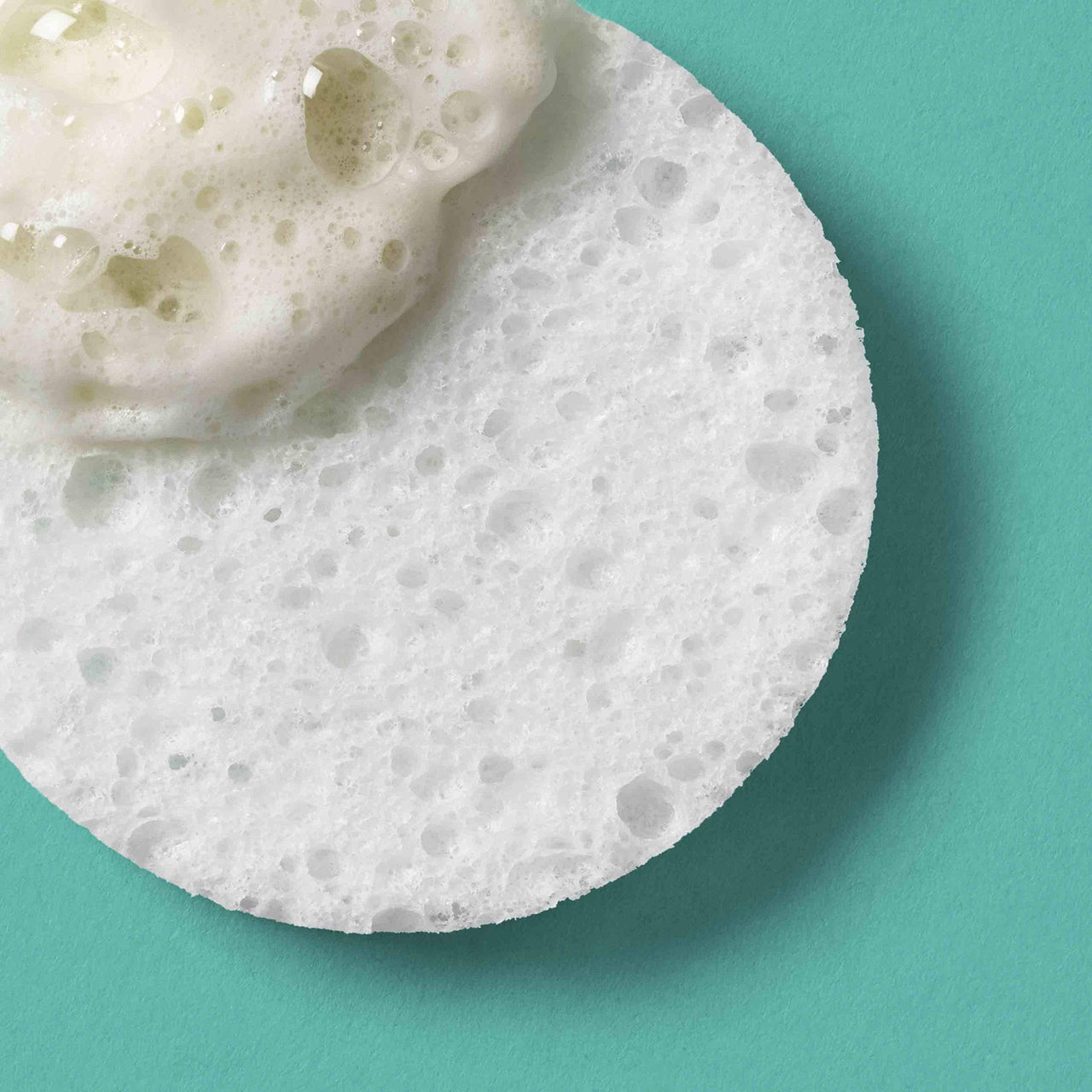 Urban Skin Rx® Even Tone Cleansing Bar | 3-in-1 Daily Cleanser, Exfoliator, and Brightening Mask Helps Diminish Uneven Skin Tone, Formulated with Kojic Acid, Azelaic Acid, and Niacinamide | 2.0 Oz