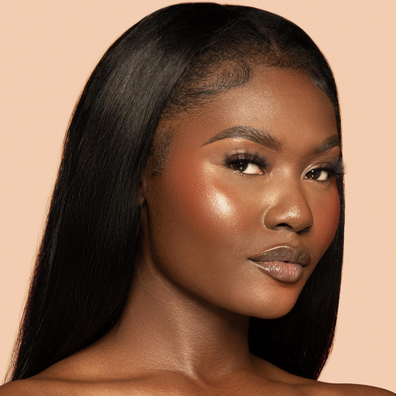 Juvia's Place Bronzed Duo Bronzer Medium - Soft Matte, Contour, Bronzer Pressed Powder, Long-Wearing & Buildable Bronzing Powder - Suitable for Medium Skin Tone