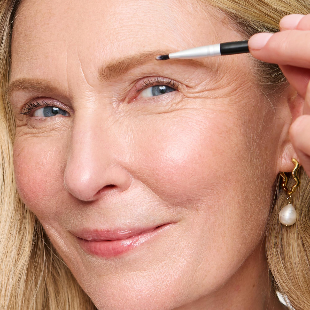 Soft Brow Define & Fill Powder Duo, Includes Dual ended Brush, Vegan and Cruelty Free (Blonde)
