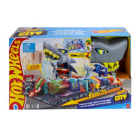 Thumbnail for Hot Wheels City Ultra Shark Car Wash & Color Reveal Toy Vehicle