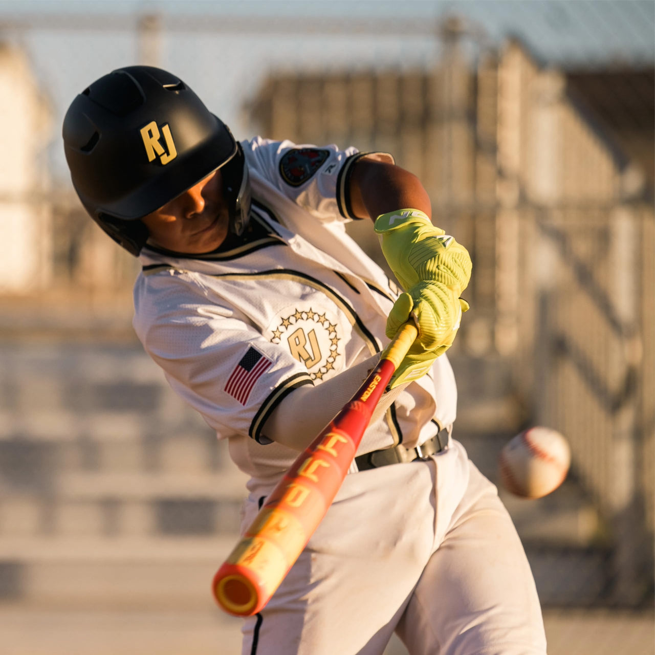 Easton | 2025 | Hype FIRE Baseball Bat | USSSA | -5 Drop | 2 3/4' Barrel | 32 inch