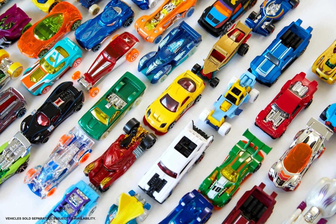Hot Wheels Toy Cars or Trucks, Set of 72 Individually Packaged 1:64 Scale Cars, Rescue Vehicles or Trucks (Styles May Vary; May Include Duplicates)