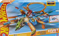Thumbnail for Hot Wheels Track Set with 1:64 Scale Toy Car, 4 Intersections for Crashing, Powered by a Motorized Booster, Criss-Cross Crash Track (Amazon Exclusive)