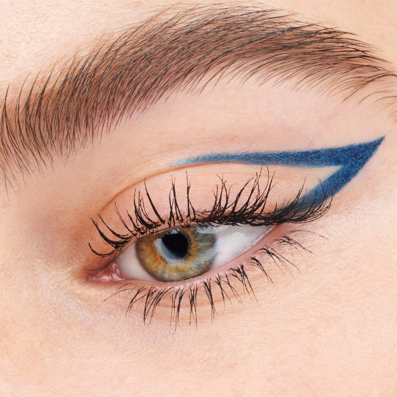 essence | Stay & Play Gel Eyeliner | Super Soft Gel-like Texture | Waterproof & Longlasting | Vegan & Cruelty Free (06 Midnight Sky)
