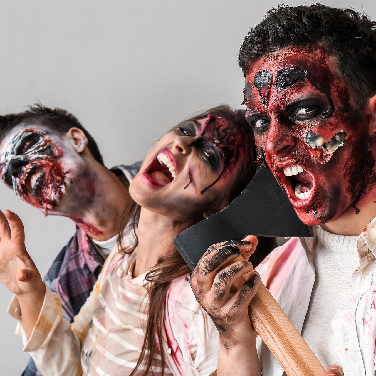 BOBISUKA Fake Blood Spray for Cosplay - Vampire Blood Washable for Clothes and Face - Fake Blood Makeup (Dark, 50ml)